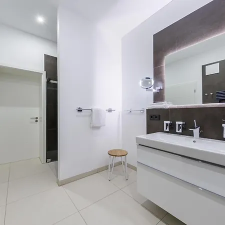 Apartment Wellenreiter - 5-sterne Mit Südbalkon Und Boddenblick Wustrow (Fischland)