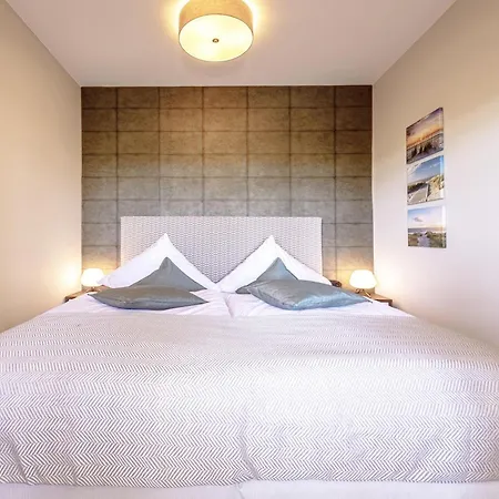 Wellenreiter - 5-sterne Mit Südbalkon Und Boddenblick Apartment Wustrow (Fischland)