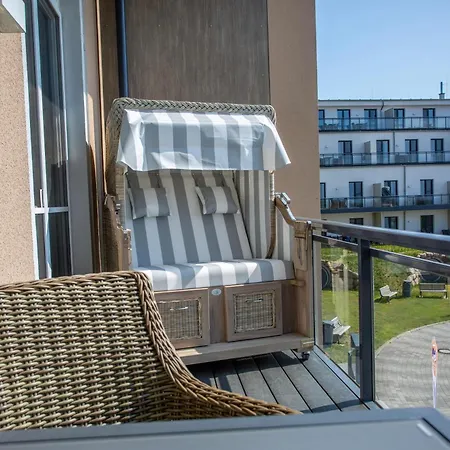 Wellenreiter - 5-sterne Mit Südbalkon Und Boddenblick