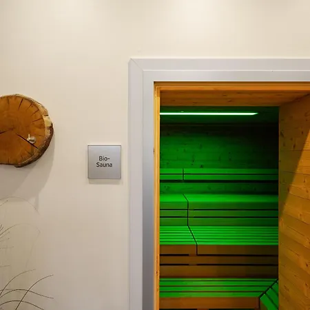 Wellenreiter - 5-sterne Mit Südbalkon Und Boddenblick